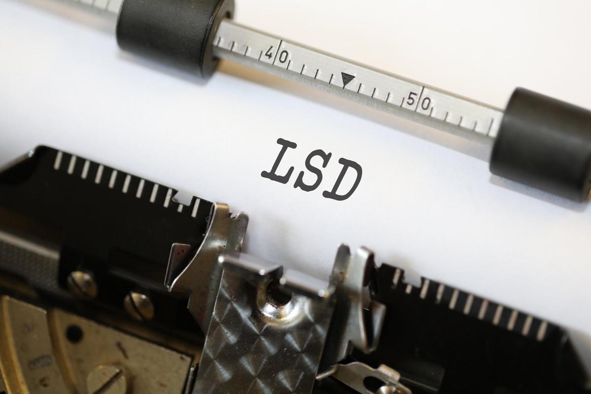 Drug Researchers Trip Up Lifting Meth Paper To Write One On Lsd Retraction Watch Drug Researchers Trip Up Lifting Meth Paper To Write One On Lsd Retraction Watch